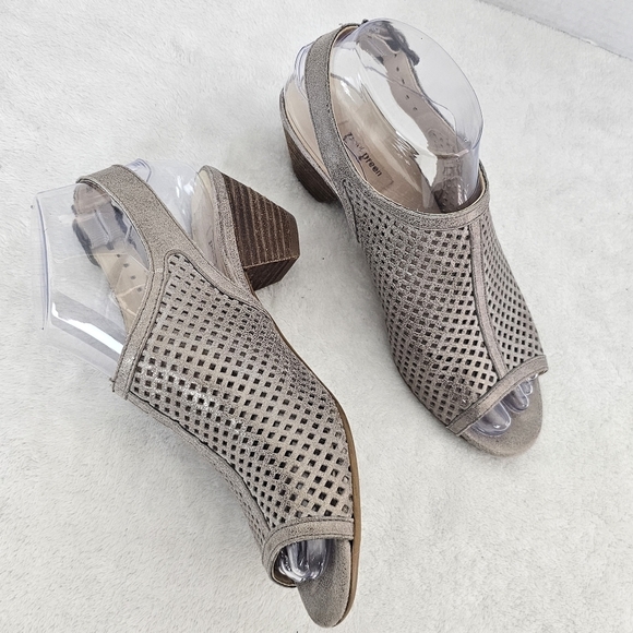 Paul Green Beige Perforated Heeled Sandals - Picture 6 of 11